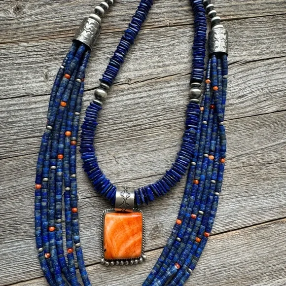 Sterling silver spiny oyster lapis necklace set